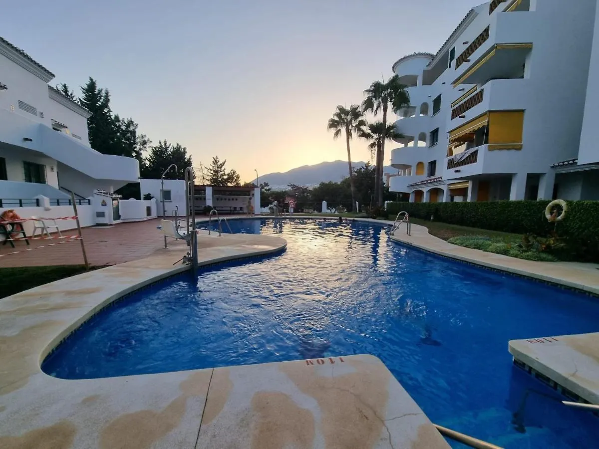 בנאלמדנה 797 Holiday Rentals - Apartamento En Pueblo Del Parque דירה